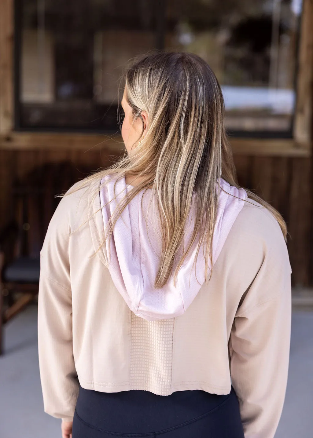 Active Cropped Jacket with Hood