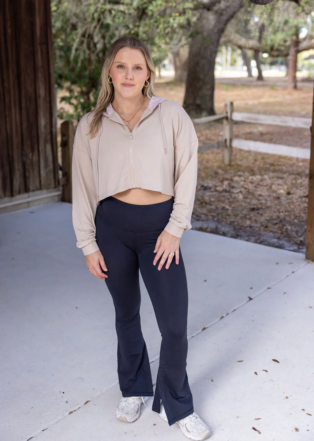 Active Cropped Jacket with Hood