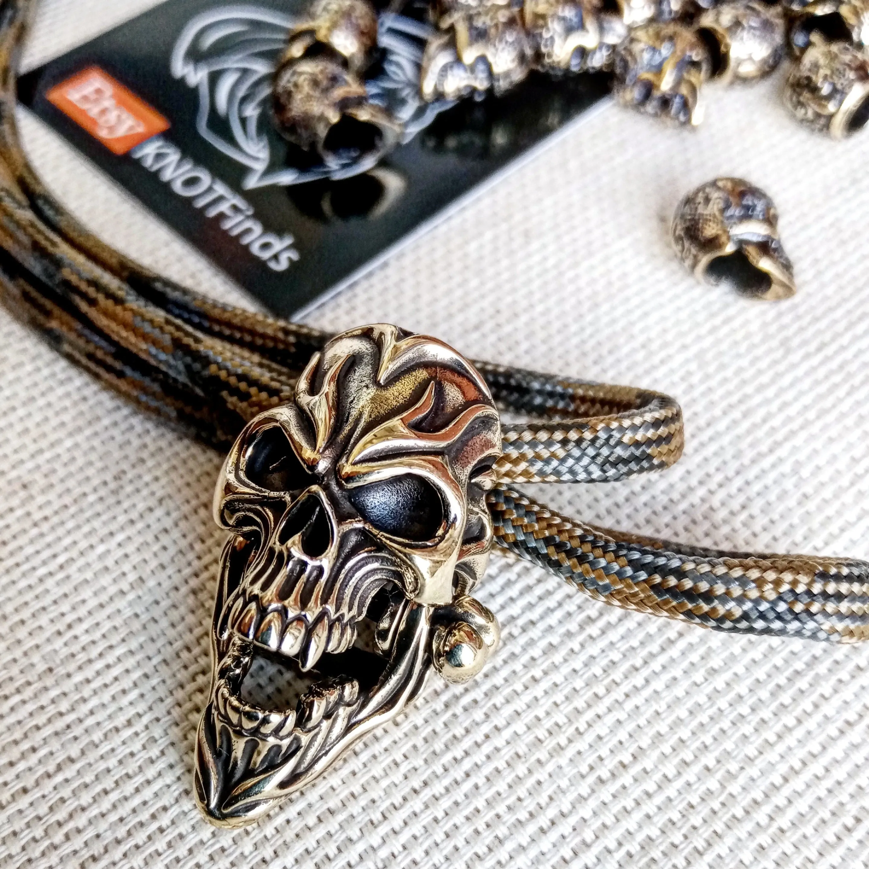 Celtic brass beads, SKULL, ua tactical paracord 550. Set for weaving a bracelet from paracord.  DIY gift.  Do it yourself.