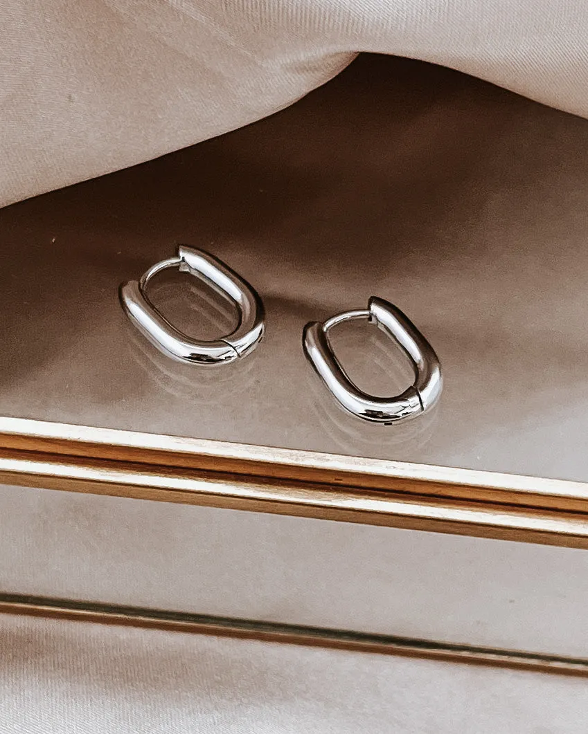 Elisa Huggie Earring || Choose Color