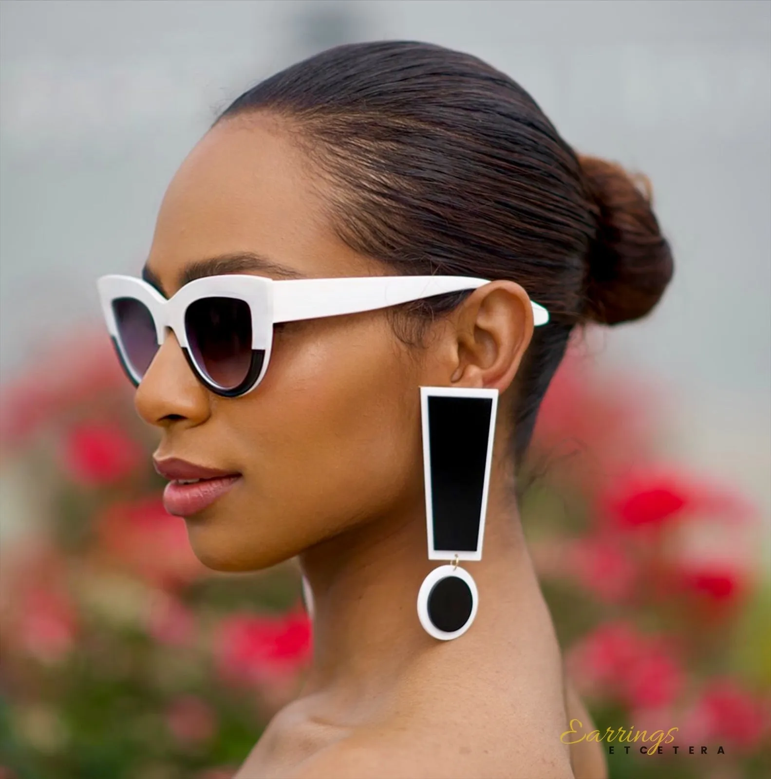 EXCLAMAT!ON DROP EARRINGS
