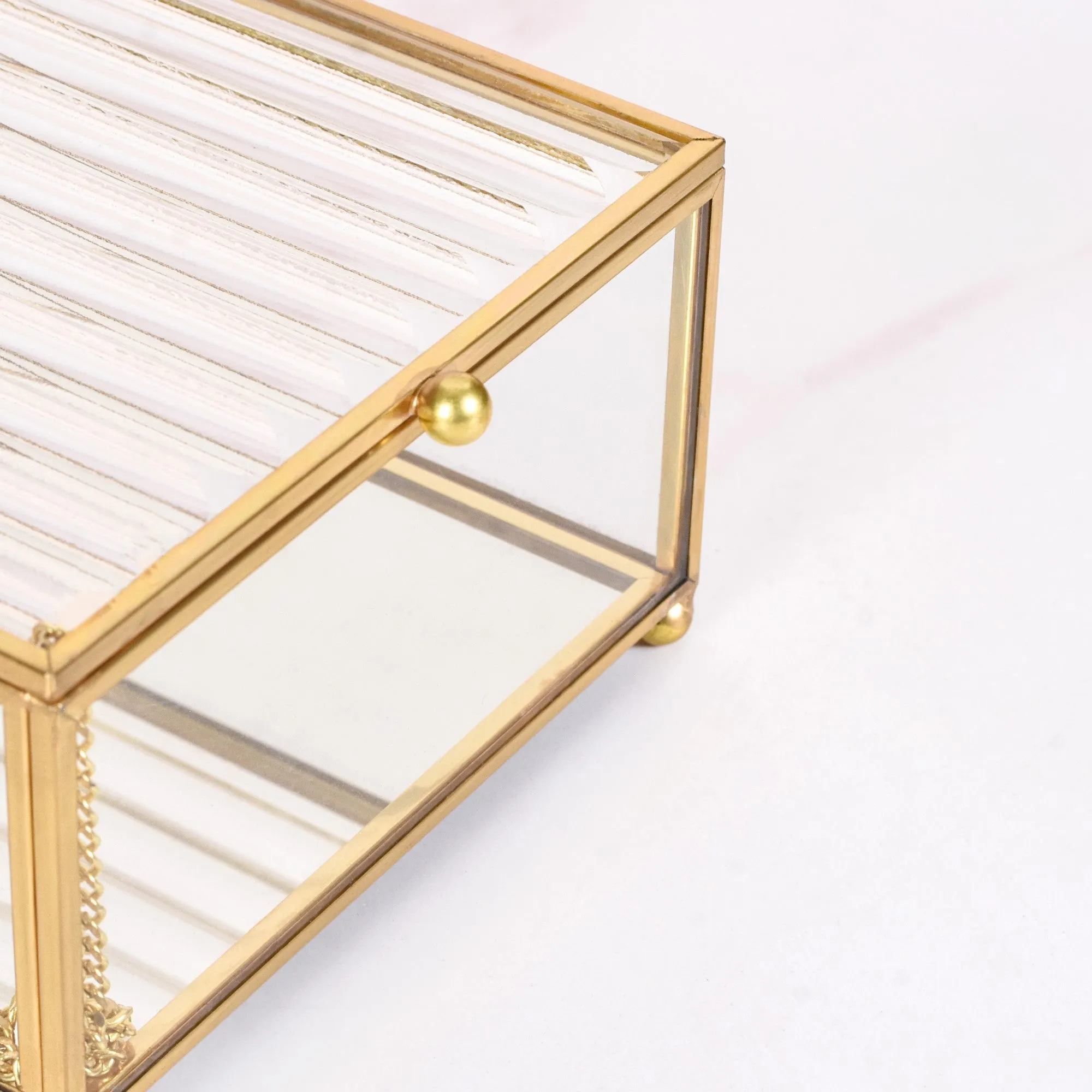 Luxe Fluted Lid Glass Vanity Box