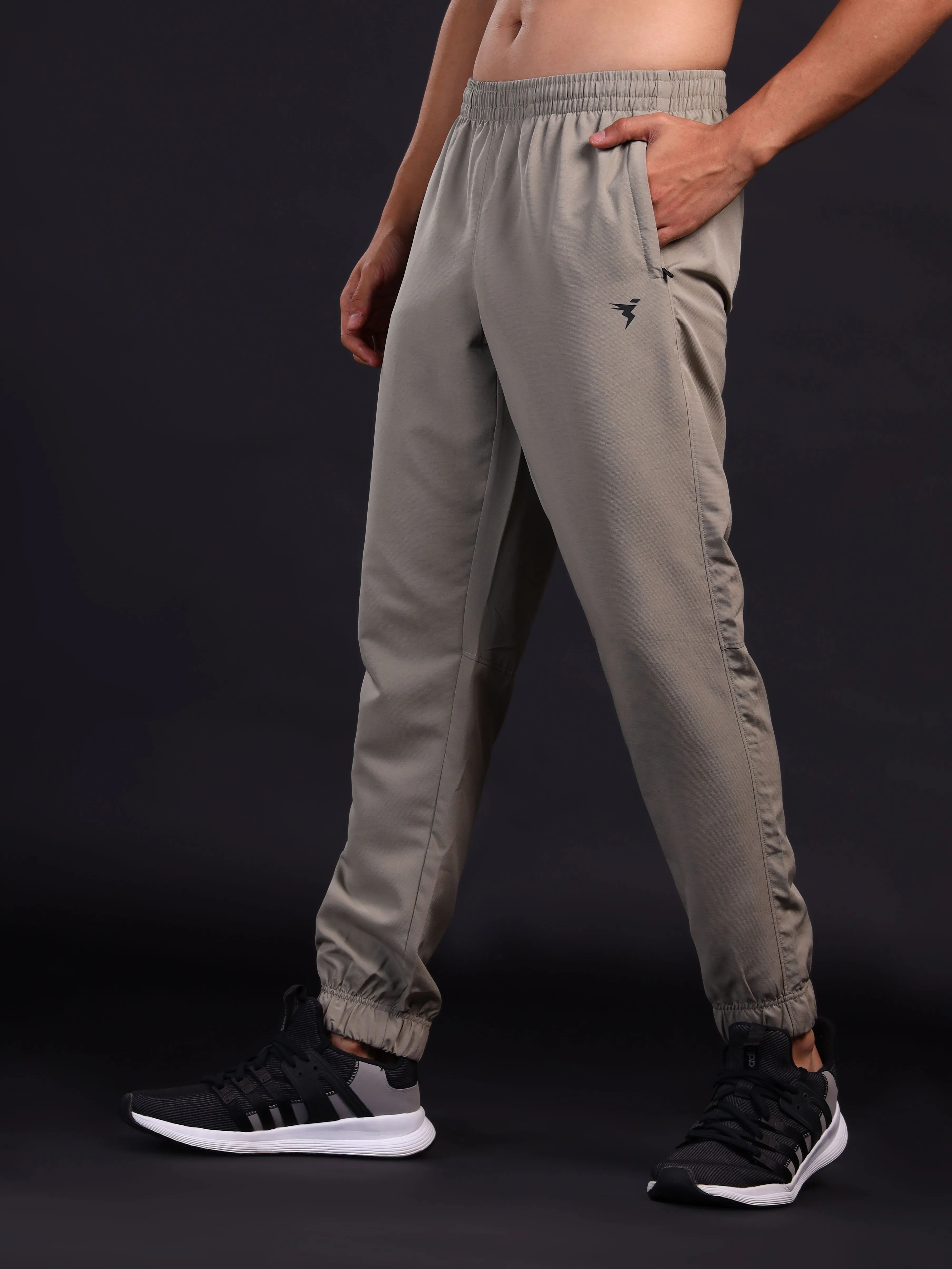 Men Solid Relax Fit Joggers with TECHNOLITE