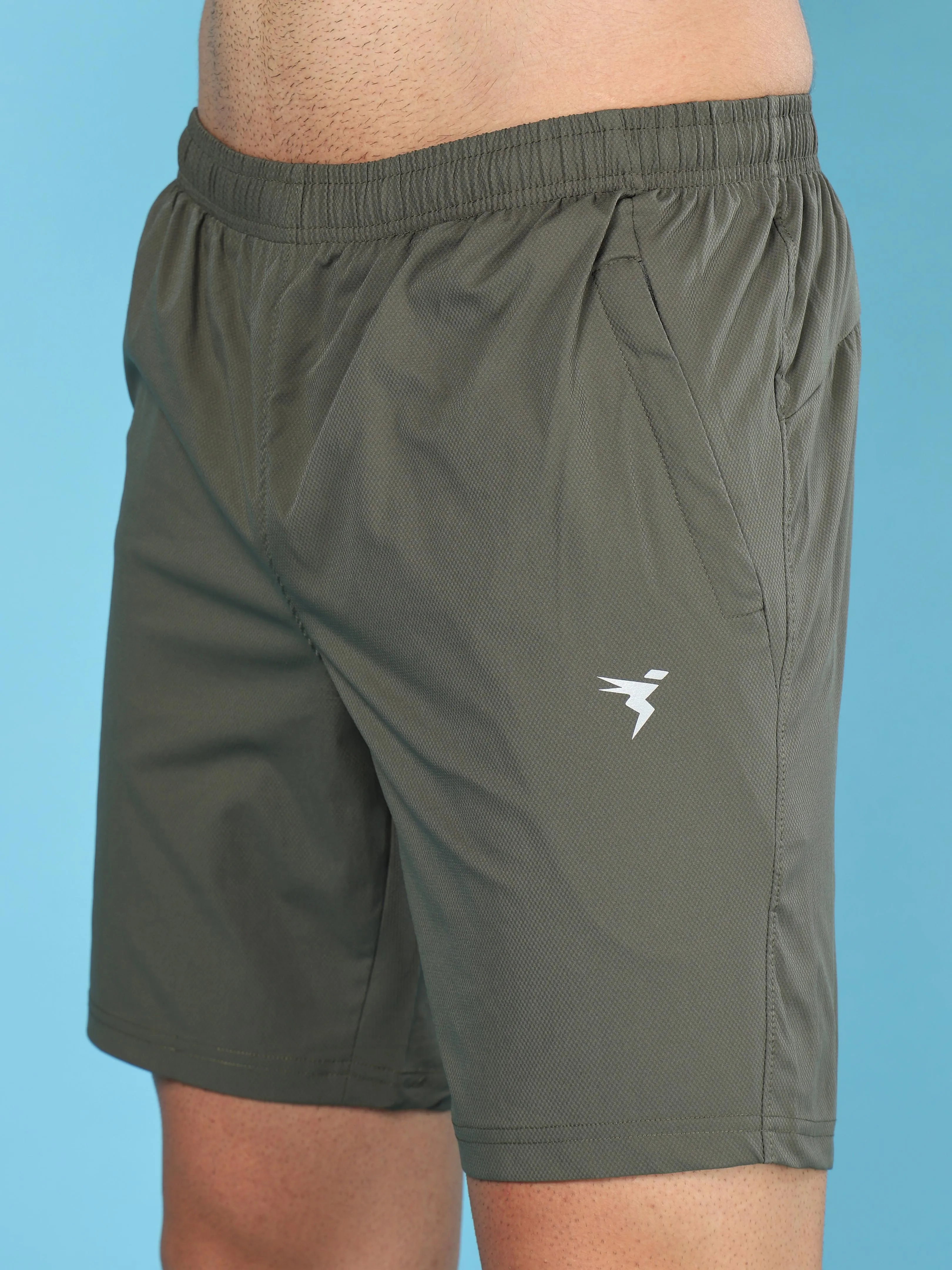 Men Solid Relax Fit Shorts with TECHNOLITE