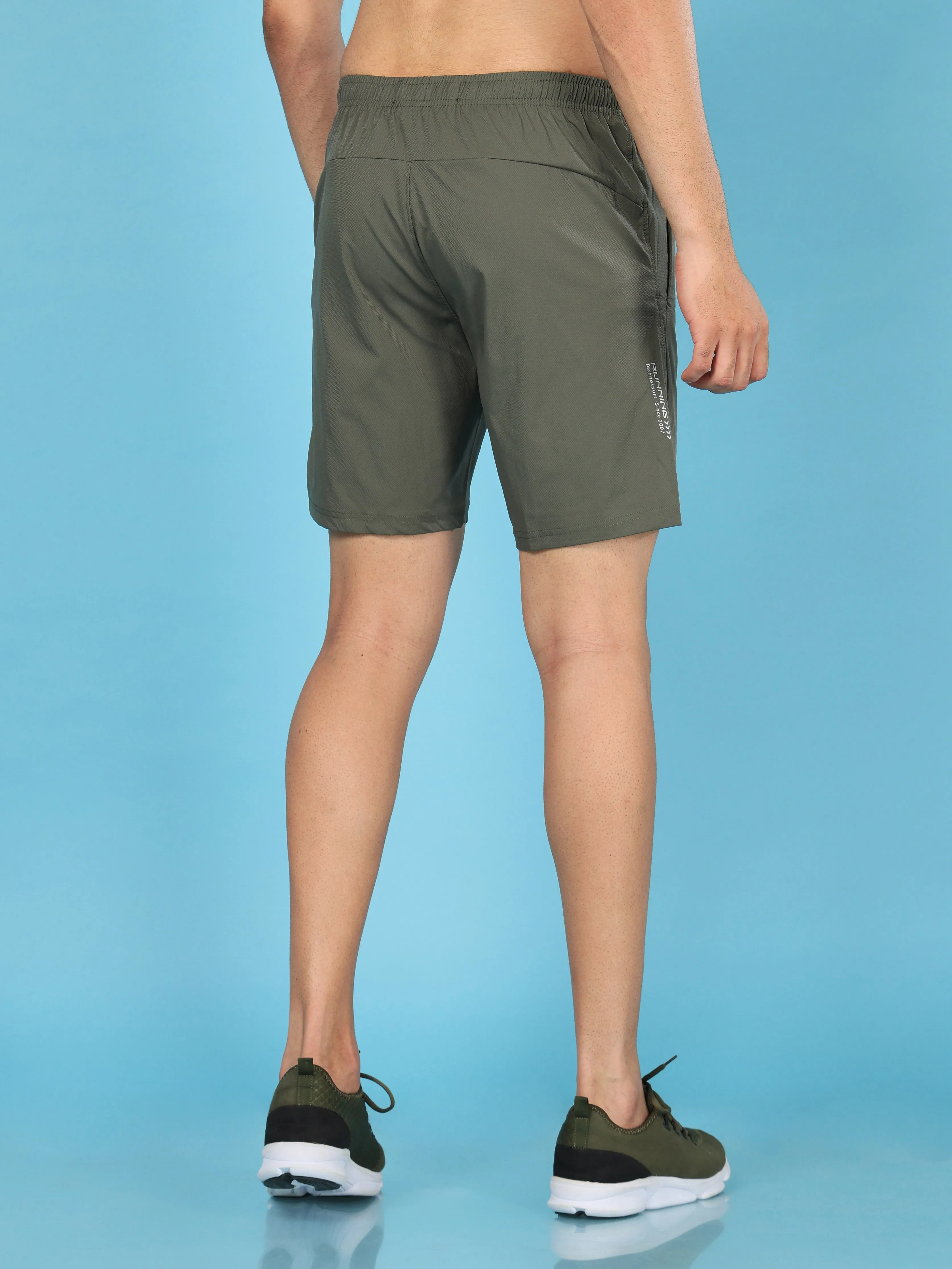 Men Solid Relax Fit Shorts with TECHNOLITE