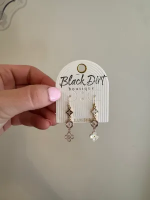 Natural Clover Earrings