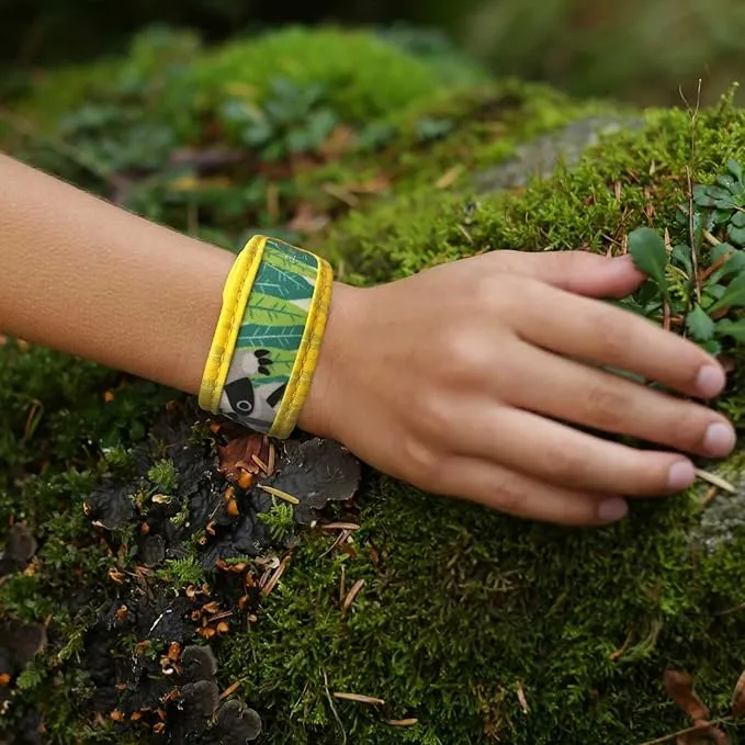 PARA'KITO Bracelets for Kids | Mosquito Spray Alternative | Waterproof, Outdoor Wristband | Hiking, Trekking & Camping Accessories (Raccoon)