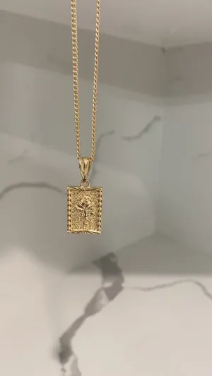 Solid rose necklaces