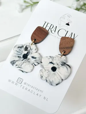The Neutral Flower Dangles
