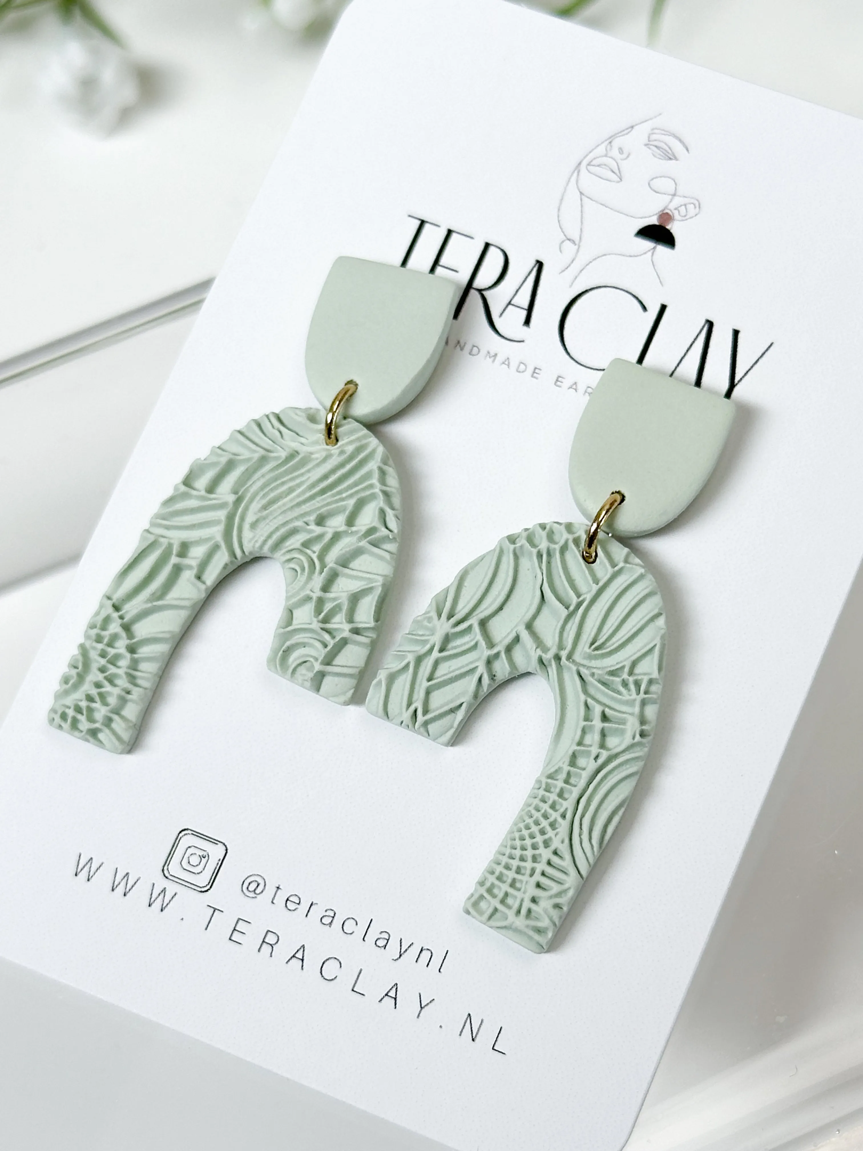 The Pale Turquoise Canes