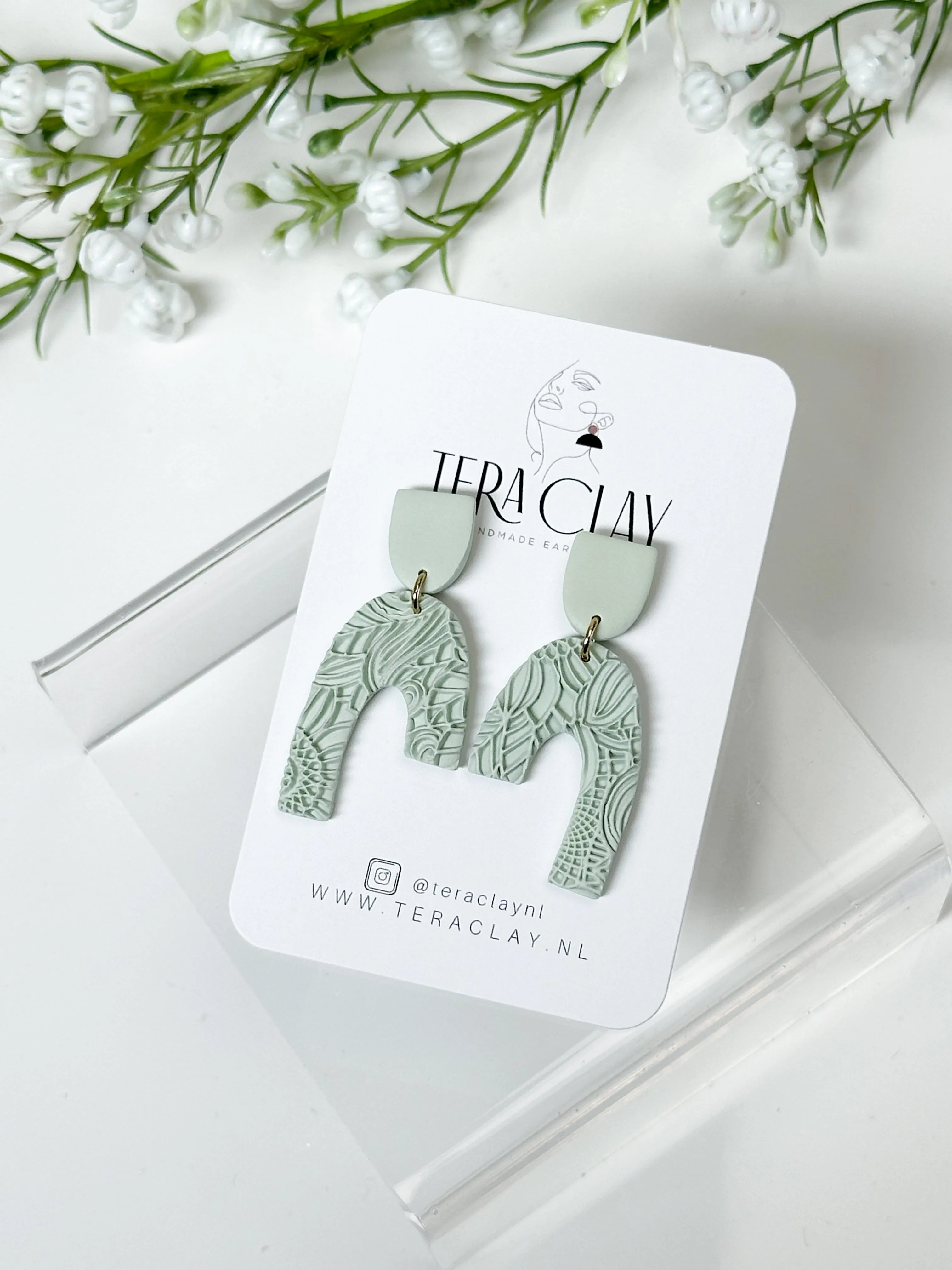 The Pale Turquoise Canes